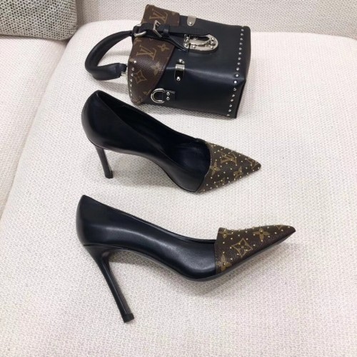 Louis Vuitton Shoes 043